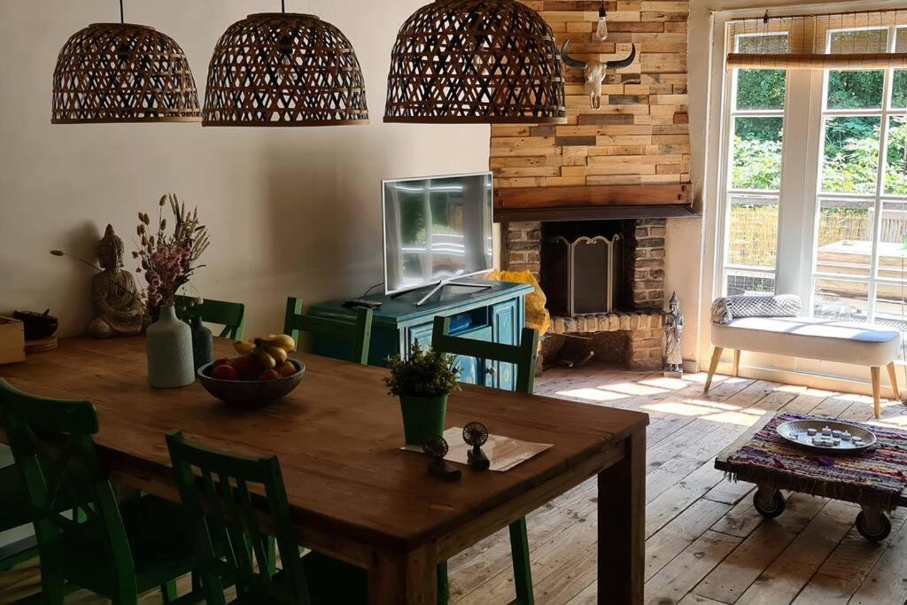 Balistyle Guesthouse Incl Hottub Near Amsterdam And Haarlem Velsen-Zuid Exteriör bild